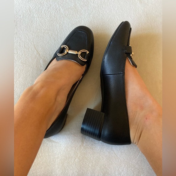 Bliss Shoes - Bliss Black Loafers with Gold Accent 6.5